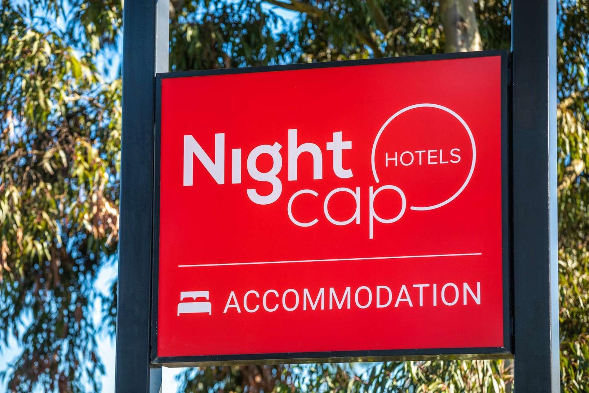 Nightcap At Ferntree Gully Hotel Motel Екстер'єр фото